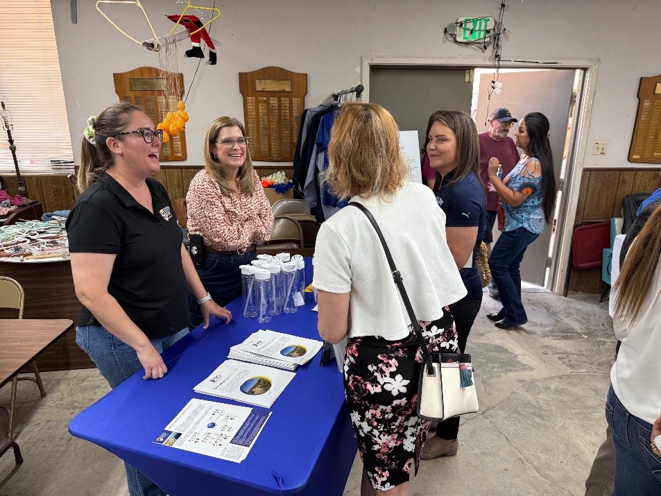 Member of the Imperial Irrigation District providing information about the Bombay Beach Vegetation Project.